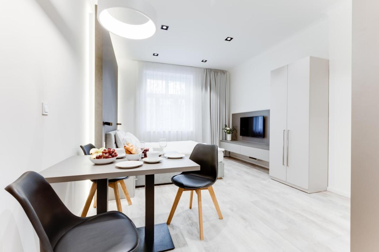 Lampi Aparthotel Πράγα Εξωτερικό φωτογραφία